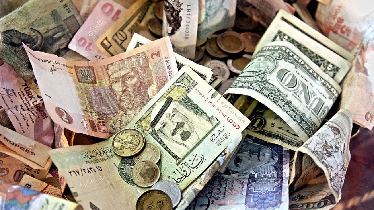 অপরিবর্তিত ডলার, কমে গেছে বেশিরভাগ মুদ্রার দর