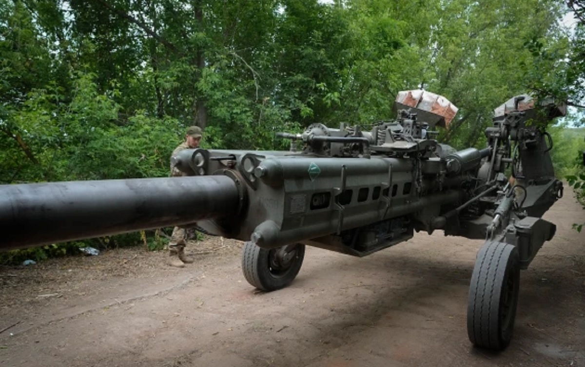 সামরিক সরঞ্জাম কিনতে ইউক্রেনকে আরও ৫০৭ মিলিয়ন ডলার দিচ্ছে ইইউ