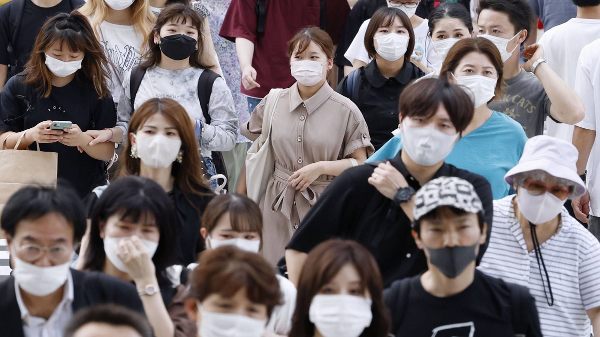 করোনার ৭ম ধাক্কায় বিপর্যস্ত জাপান