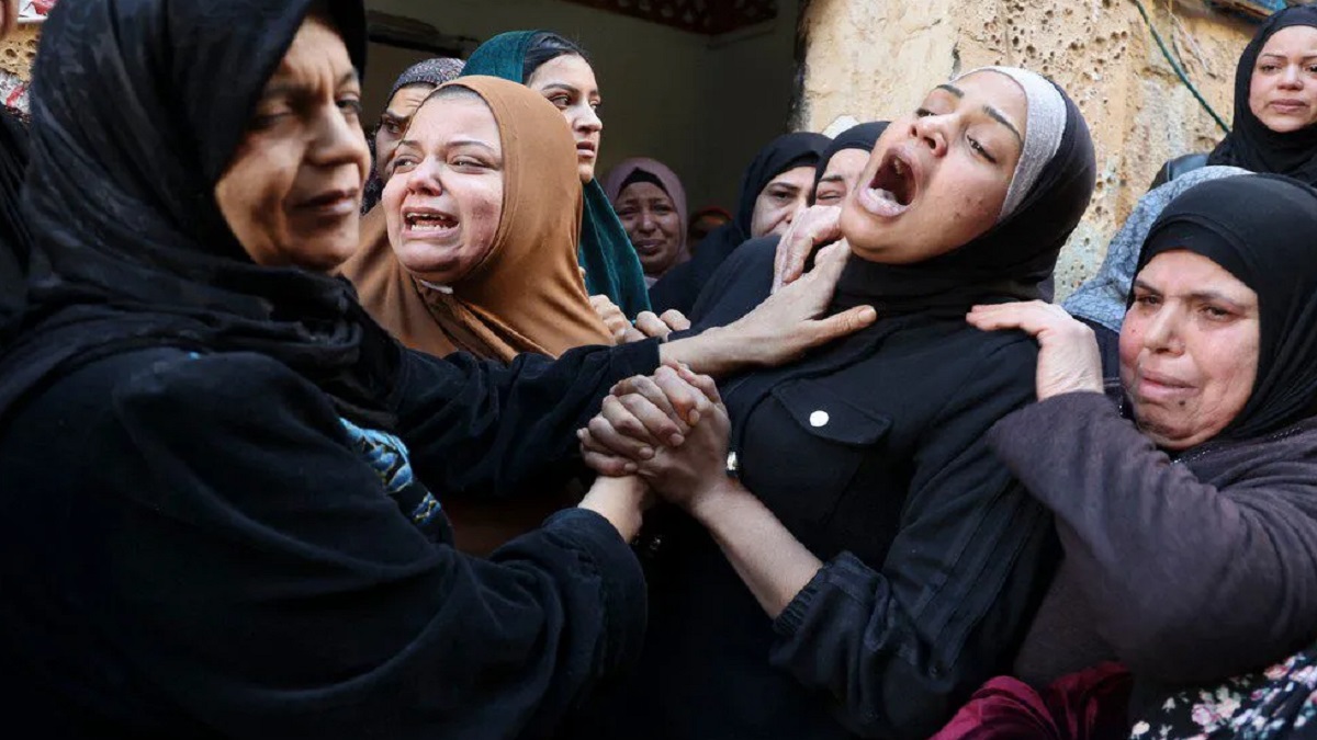 পশ্চিম তীরে ইসরায়েলি বাহিনীর অভিযানে নিহত ২ ফিলিস্তিনি