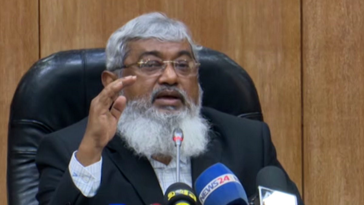 পদ্মা সেতুতে হাঁটাচলা ও থামার সুযোগ নেই: মন্ত্রিপরিষদ সচিব