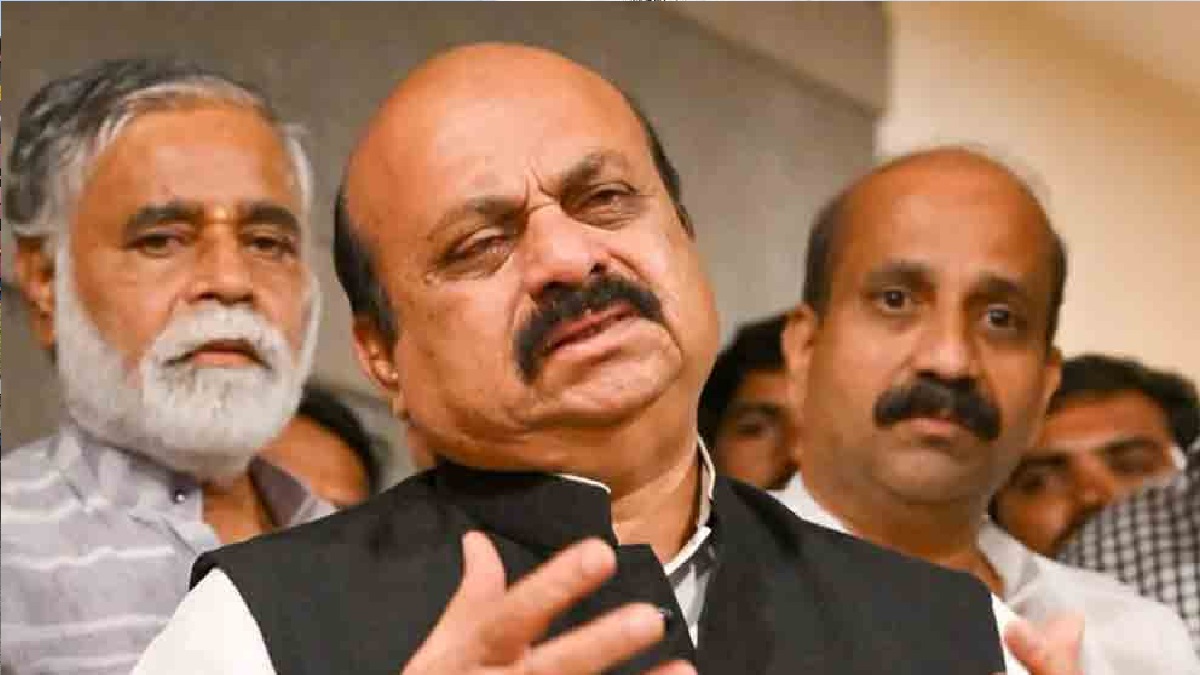 নিউটনের সূত্র, পিথাগোরাসের উপপাদ্য সবই মিথ্যা দাবি করলেন কর্নাটকের মুখ্যমন্ত্রী