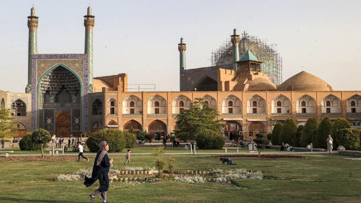 ইস্পাহানে ‘সন্ত্রাসী হামলা’র পরিকল্পনা চালানো কয়েক ইসরায়েলি আটক, দাবি ইরানের