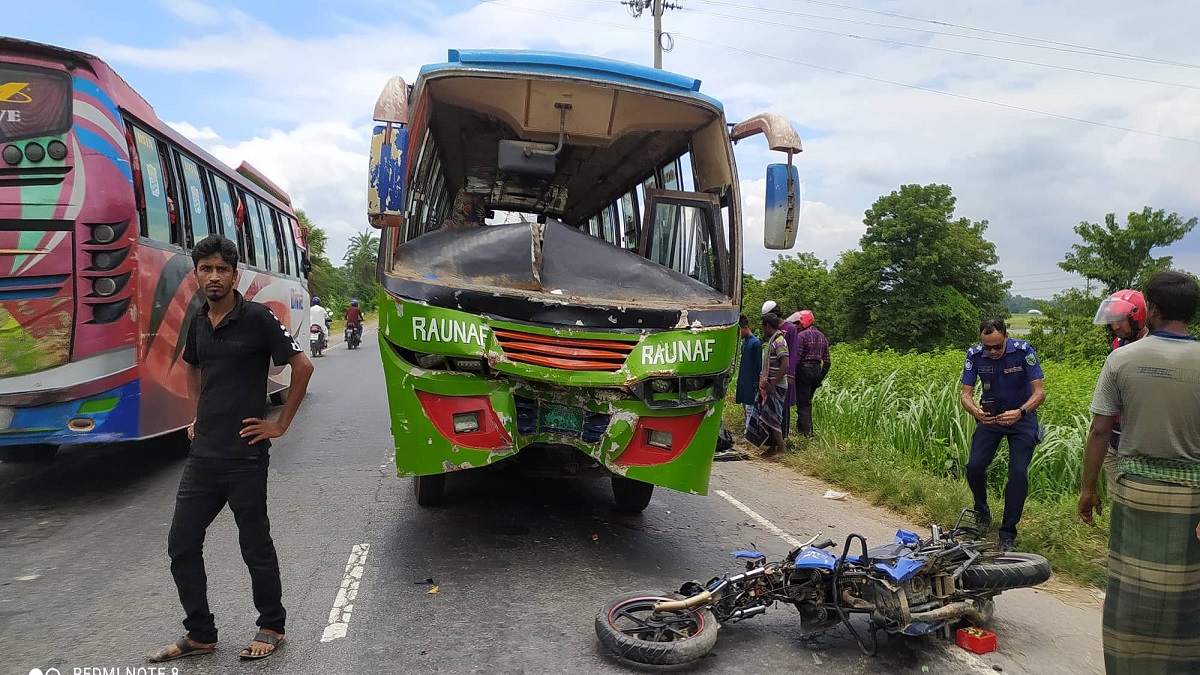 মানিকগঞ্জে সড়ক দুর্ঘটনা, তিন মোটরসাইকেল চালক নিহত
