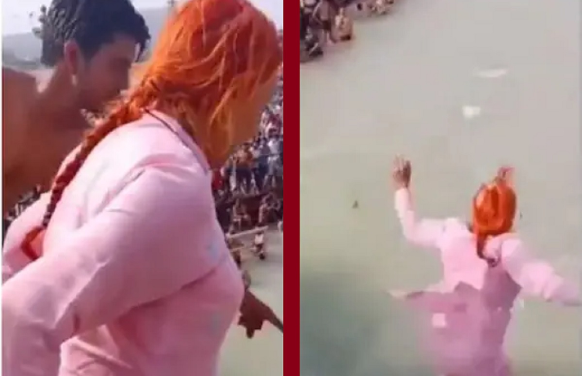 বয়স ৭৩, চ্যালেঞ্জ নিয়ে ৪০ ফুট উঁচু ব্রিজ থেকে ঝাঁপ বৃদ্ধার! (ভিডিও)