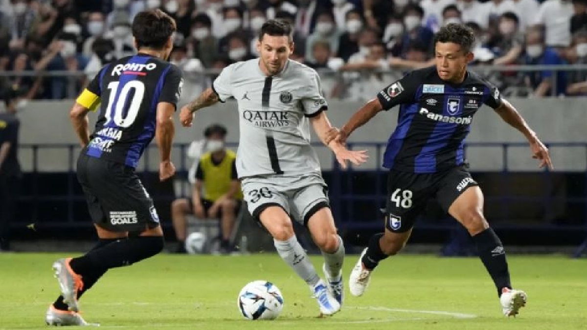 মেসি-নেইমার-এমবাপ্পের গোলে পিএসজির বড় জয়