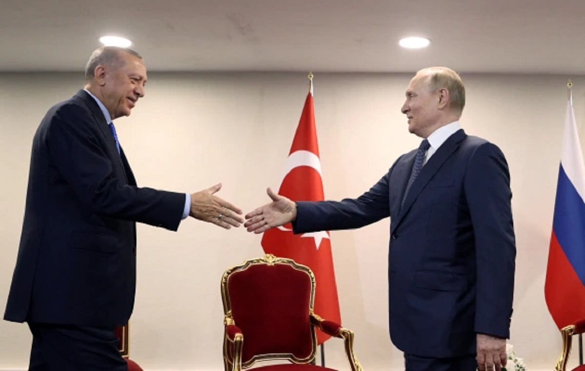 এরদোগানের জন্য ভ্লাদিমির পুতিনের অপেক্ষা, ভিডিও ভাইরাল