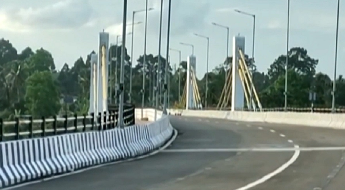 দু’মাসের মধ্যেই চালু হচ্ছে রামগড় স্থলবন্দরের ইমিগ্রেশন কার্যক্রম