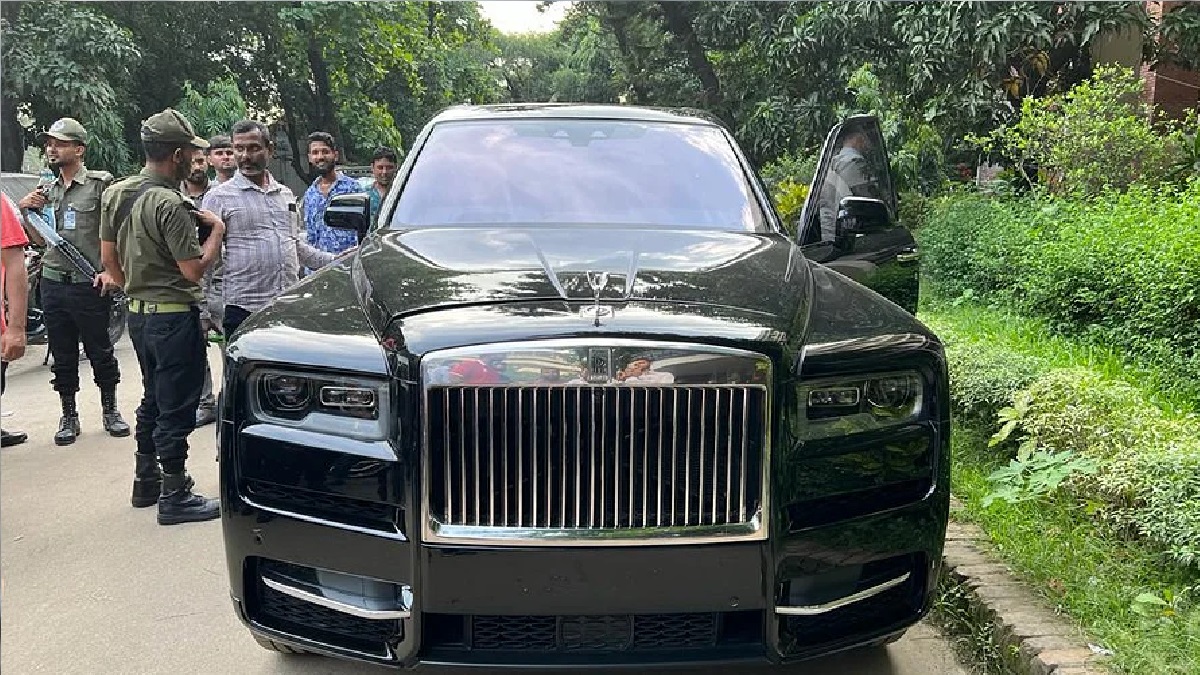 লুকিয়ে রাখা ২৭ কোটি টাকার রোলস রয়েস জব্দ