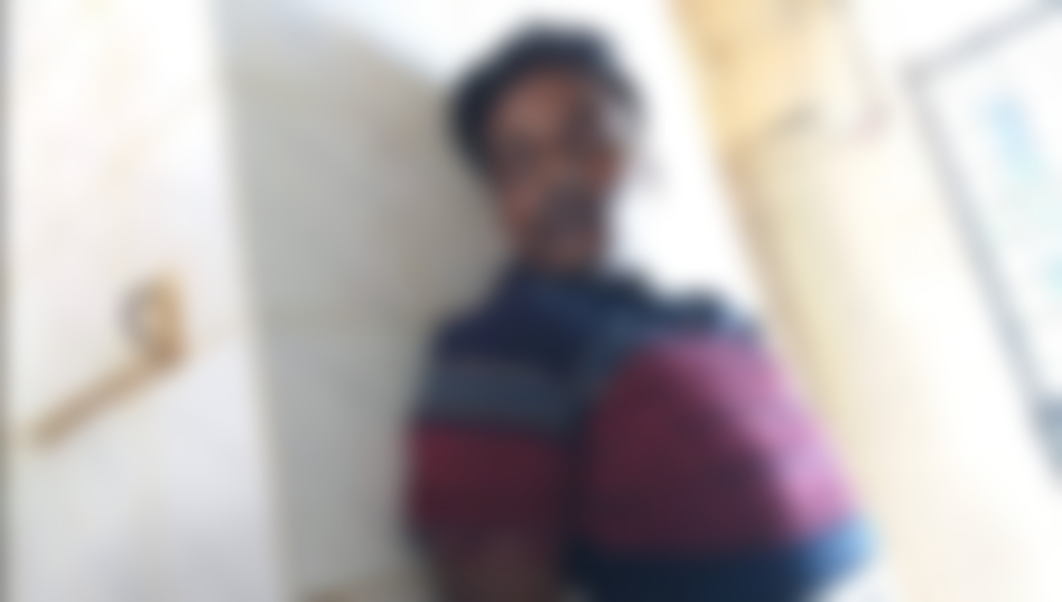 কিডনি বিক্রির টাকায় স্ত্রীর গোপন বিয়ে, খবর শুনে স্বামীর বিষপানে আত্মহত্যা