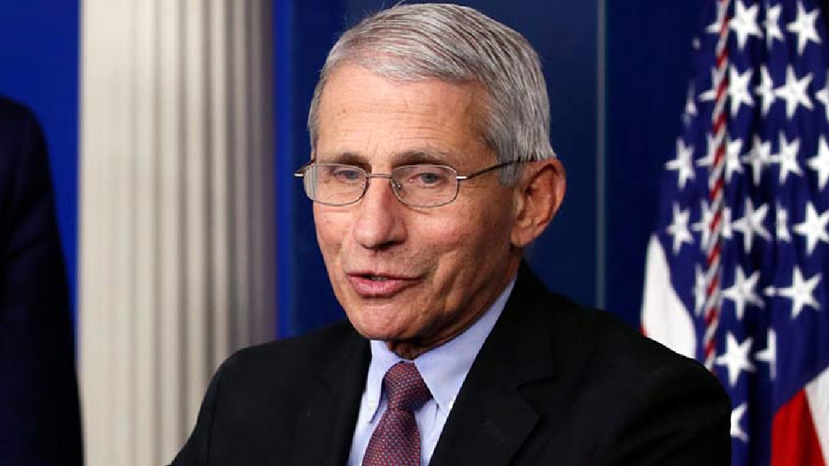 দায়িত্ব ছাড়ছেন যুক্তরাষ্ট্রের শীর্ষ জনস্বাস্থ্য বিশেষজ্ঞ অ্যান্থনি ফাউচি