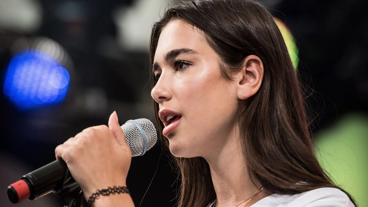 ডুয়া লিপার জন্মদিন আজ