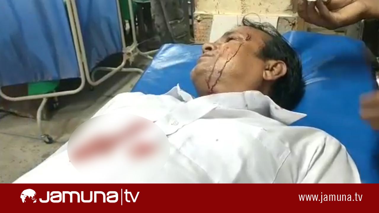 খবর সংগ্রহ করতে গিয়ে হামলার শিকার সাংবাদিক, যমুনার লাডলাসহ আহত ৪