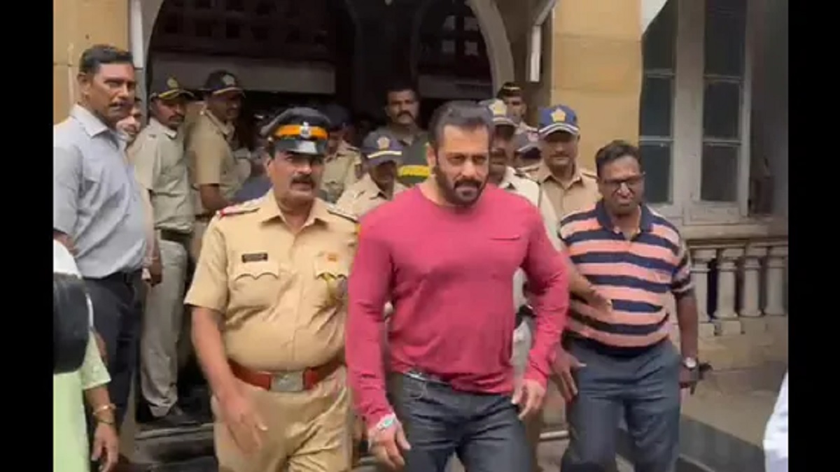 অবশেষে বন্দুক রাখার অনুমতি পেলেন সালমান খান