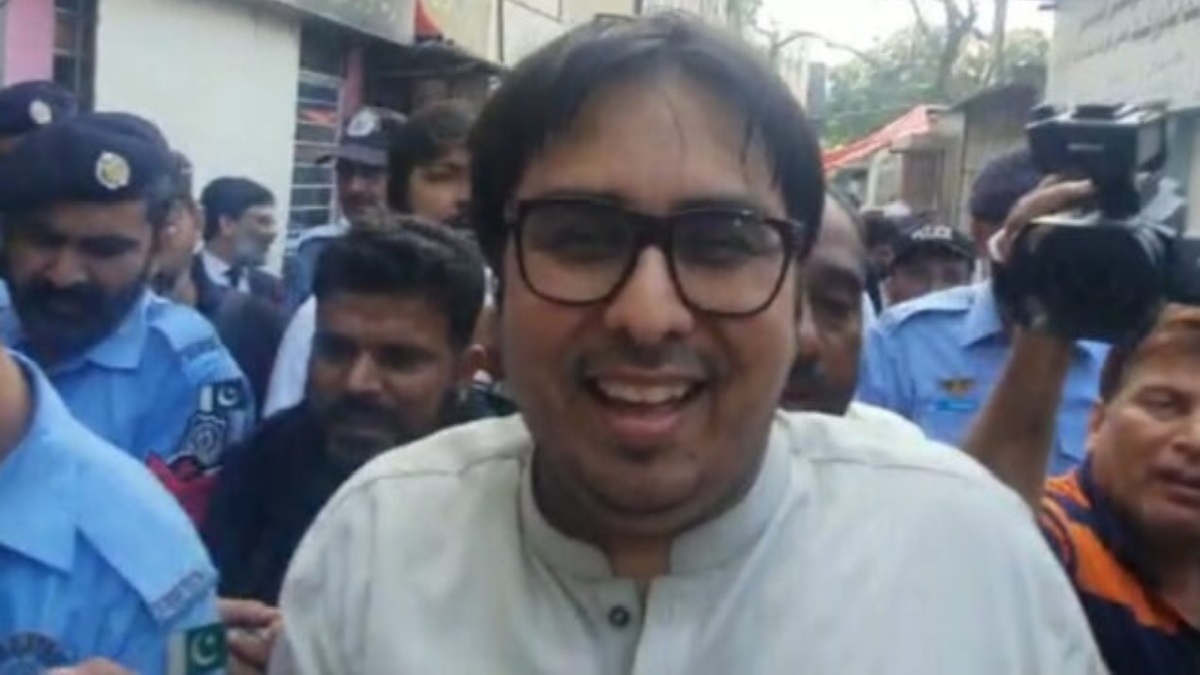 দুই দিনের রিমান্ডে ইমরান খানের সহযোগী শাহবাজ গিল