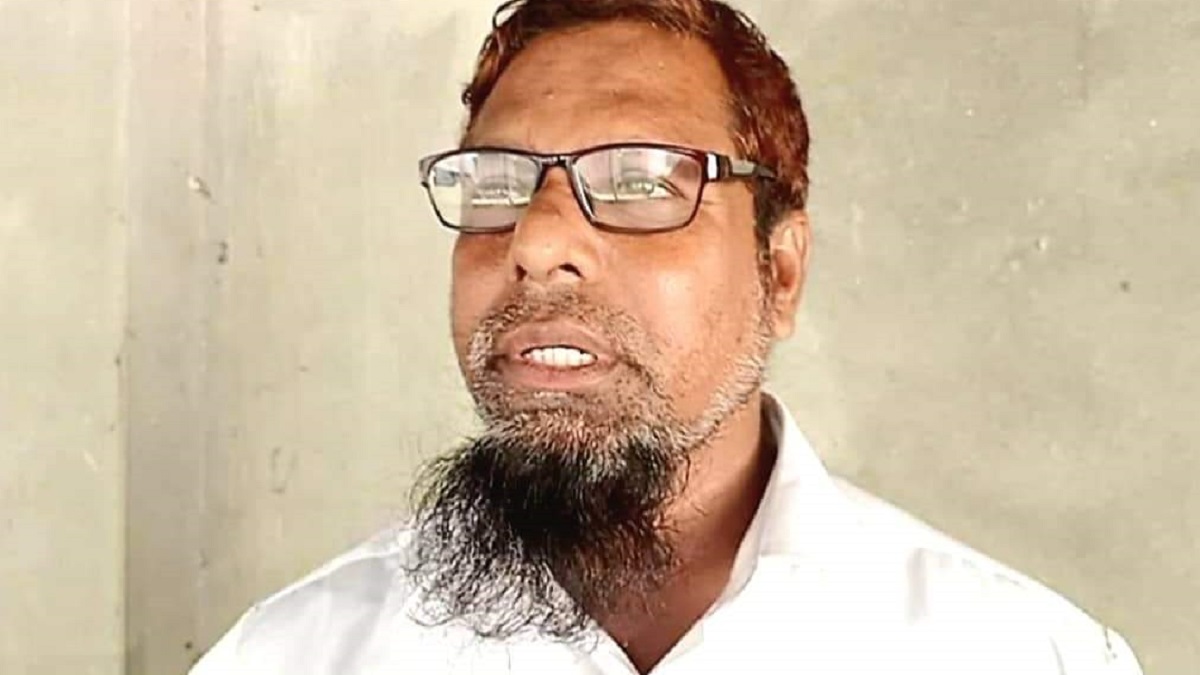 চেয়ারে সুপার গ্লু লাগিয়ে হেনস্থা করা সেই শিক্ষকের বিরুদ্ধে এবার থানায় অভিযোগ