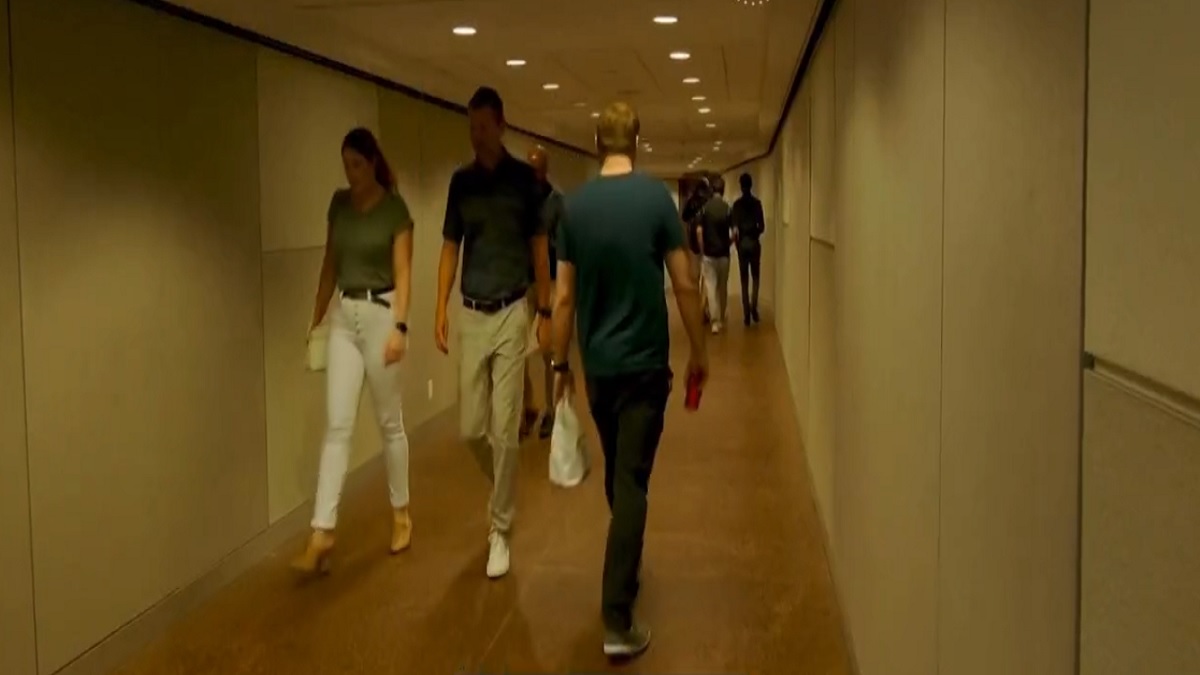 যুক্তরাষ্ট্রে টানেলের শহর, ভেতরে রেস্টুরেন্টসহ সব সুযোগ-সুবিধা