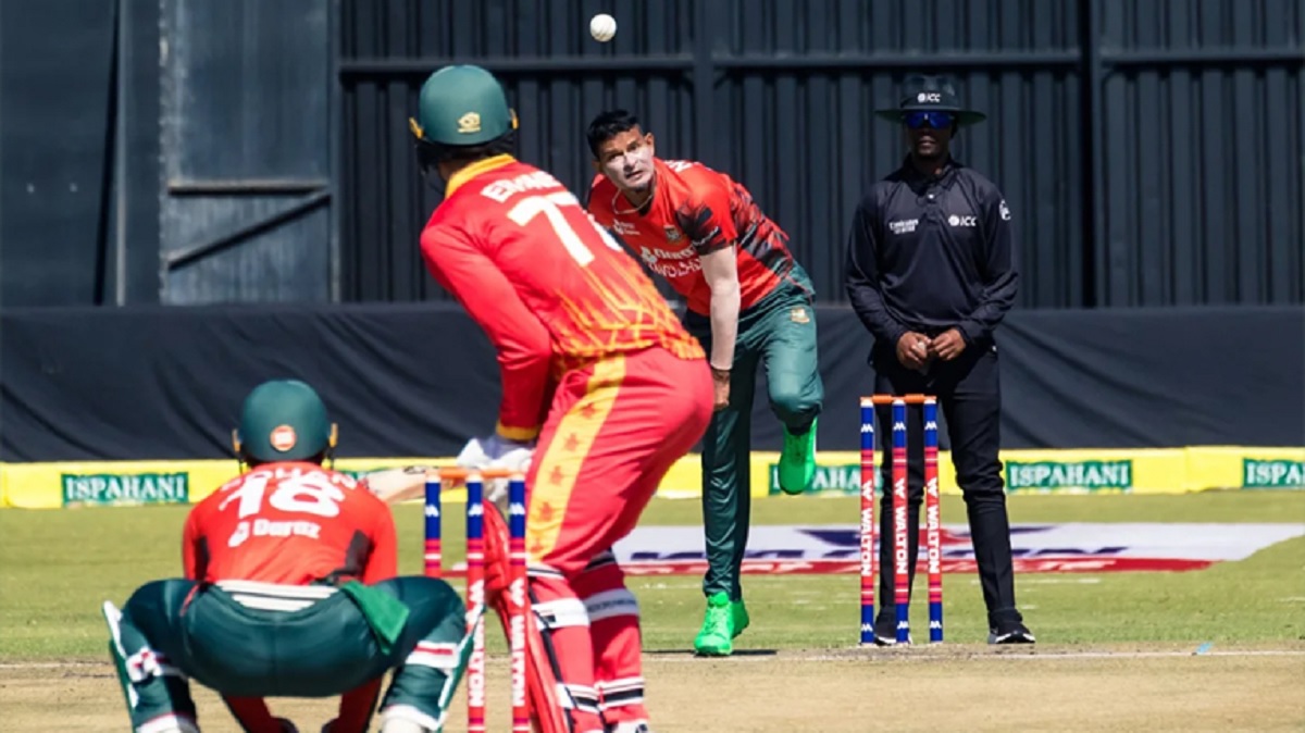 টস হেরে ফিল্ডিংয়ে বাংলাদেশ, একাদশে ৩ পরিবর্তন