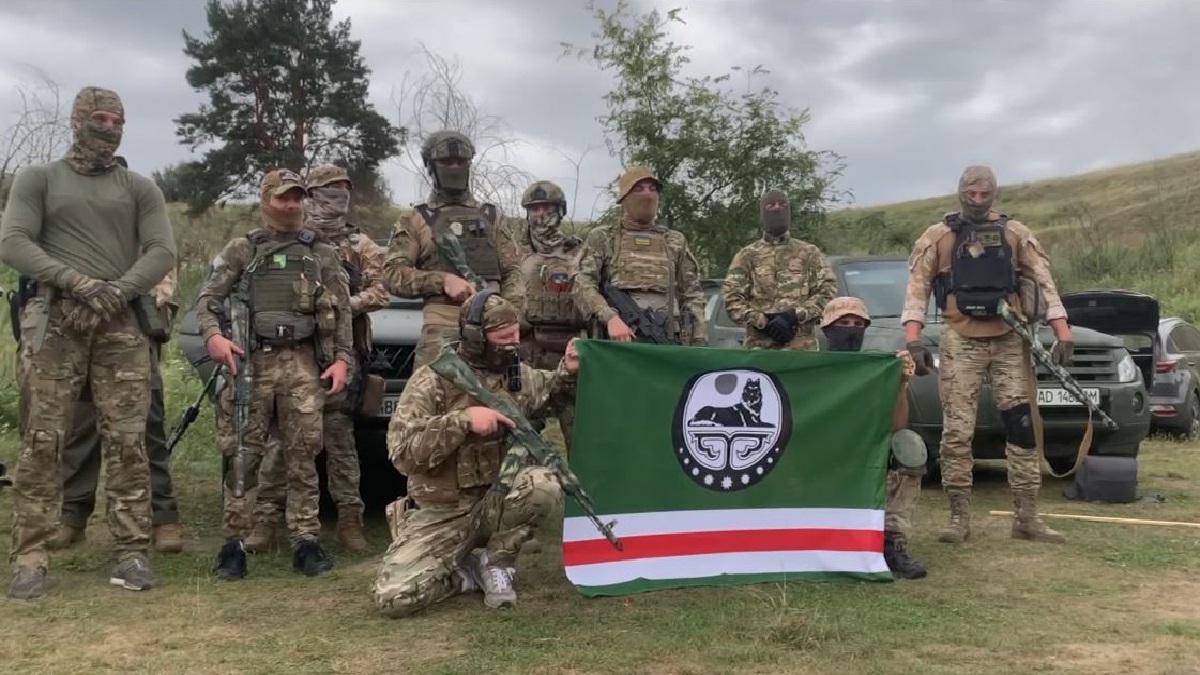 রাশিয়ার পর এবার ইউক্রেনের হয়ে লড়বেন চেচেন যোদ্ধারা