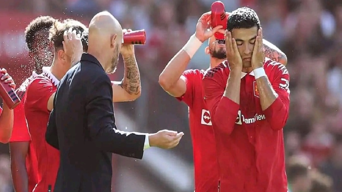 হাফটাইমে তুলে নেয়ায় স্টেডিয়াম ছাড়লেন রোনালদো, ম্যানইউ’র ড্র