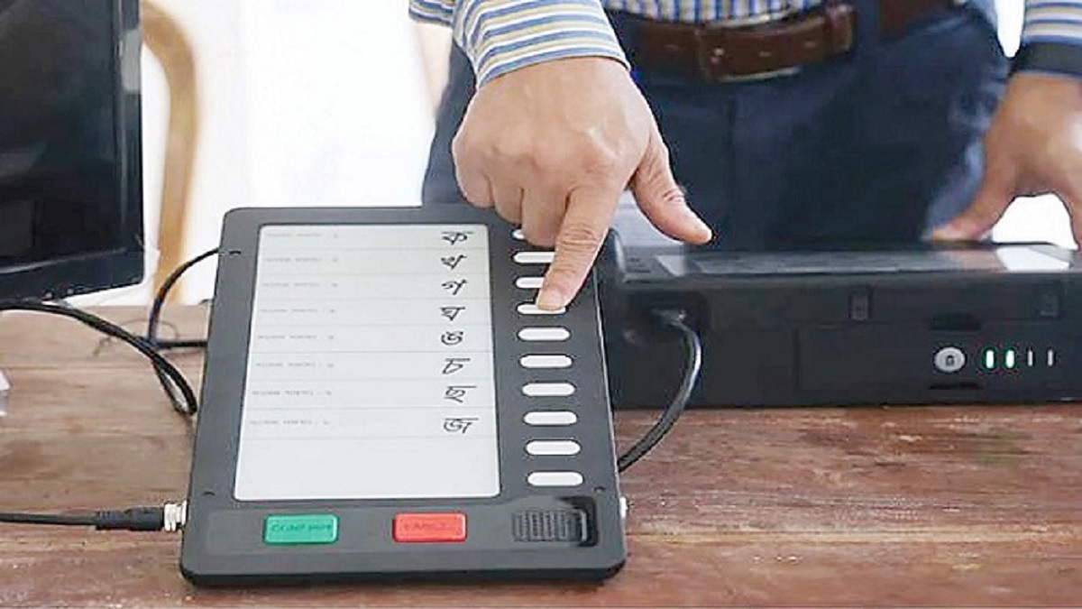 জাতীয় নির্বাচনে সর্বোচ্চ ১৫০ আসনে ইভিএম: ইসি