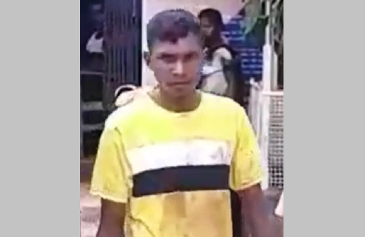 বাজি হেরে ৫০০ টাকা না দেয়ায় বন্ধুকে খুন! কাটা মাথা হাতে থানায় আত্মসমর্পণ