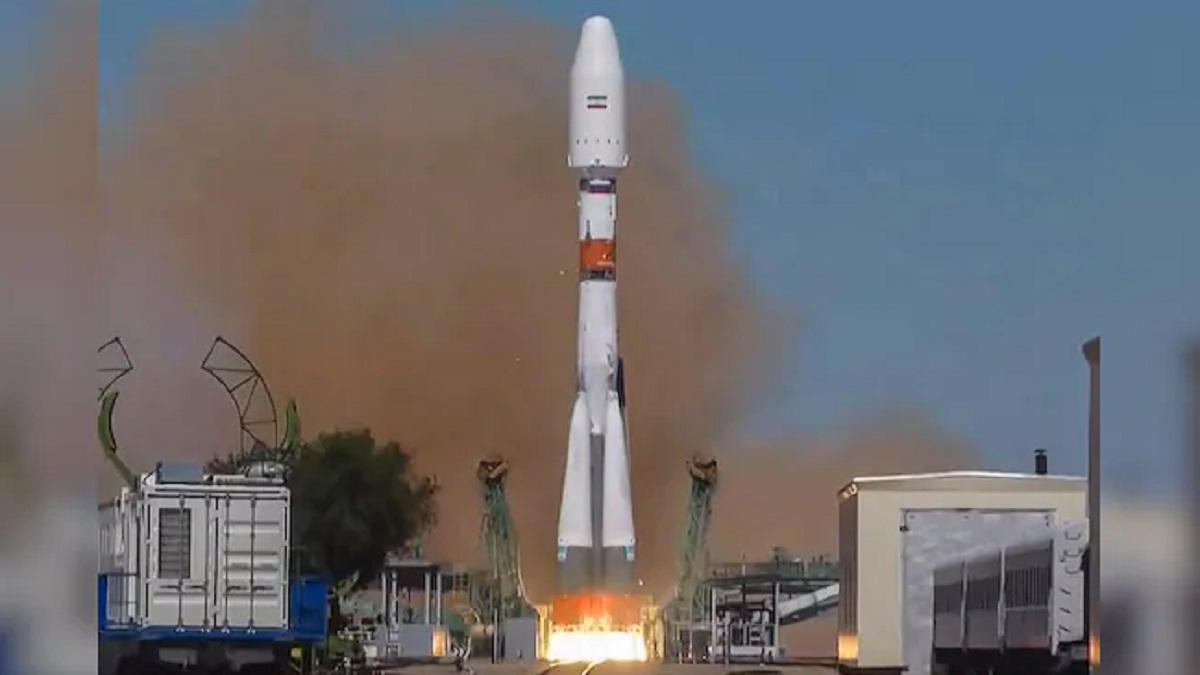 ইরানি স্যাটেলাইট উৎক্ষেপণ করলো রাশিয়া, ইউক্রেনে নজরদারি বাড়ানো নিয়ে জল্পনা