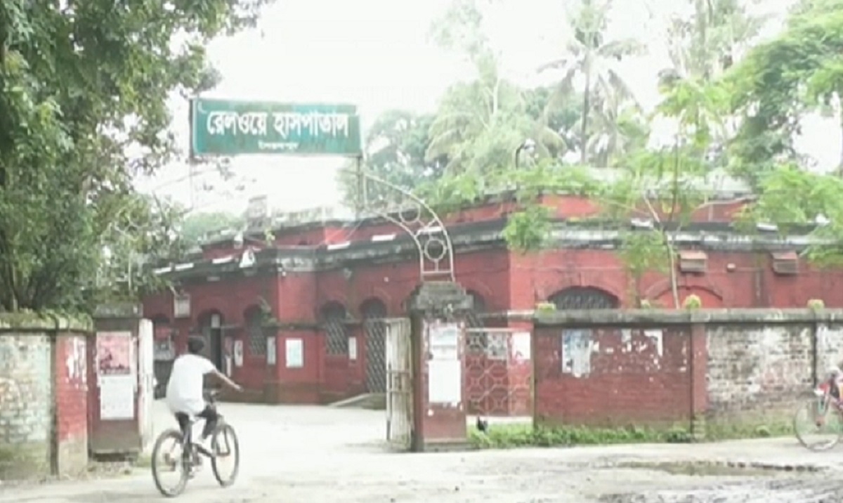 জনবলের অভাবে নীলফামারীর দেড়শ বছরের হাসপাতালে ভূতুড়ে পরিবেশ