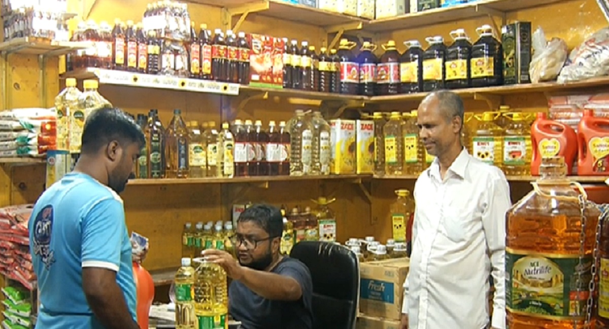 ফের ভোজ্যতেলের দাম বাড়ানোর প্রস্তাব, পর্যালোচনা করছে সরকার