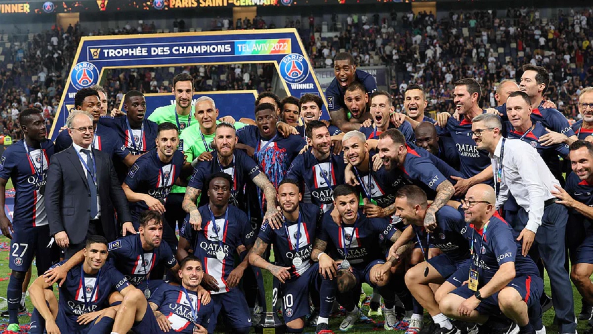 মেসি-নেইমার-রামোসের গোলে সুপার কাপ পিএসজির