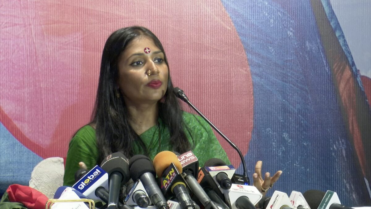 কে-টু জয় করে দেশে ফিরলেন ওয়াসফিয়া নাজরীন