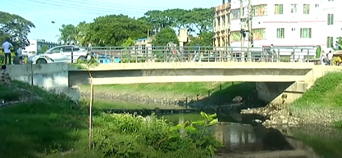 চট্টগ্রামে মহেশখালের ওপর নির্মিত সেতু বদলে দিয়েছে উত্তর হালিশহরের দৃশ্যপট