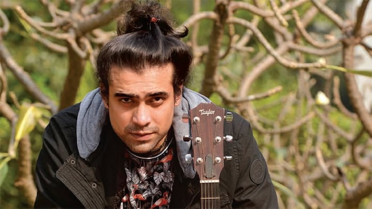 গ্রেফতারের দাবির পর যা বললেন জুবিন নটিয়াল