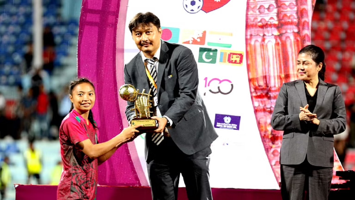 রূপনা চাকমার জন্য বাড়ি নির্মাণে প্রধানমন্ত্রীর নির্দেশ