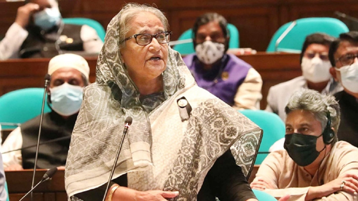 পুলিশ আক্রান্ত হলে নিজেকে বাঁচানোর অধিকার আছে: প্রধানমন্ত্রী