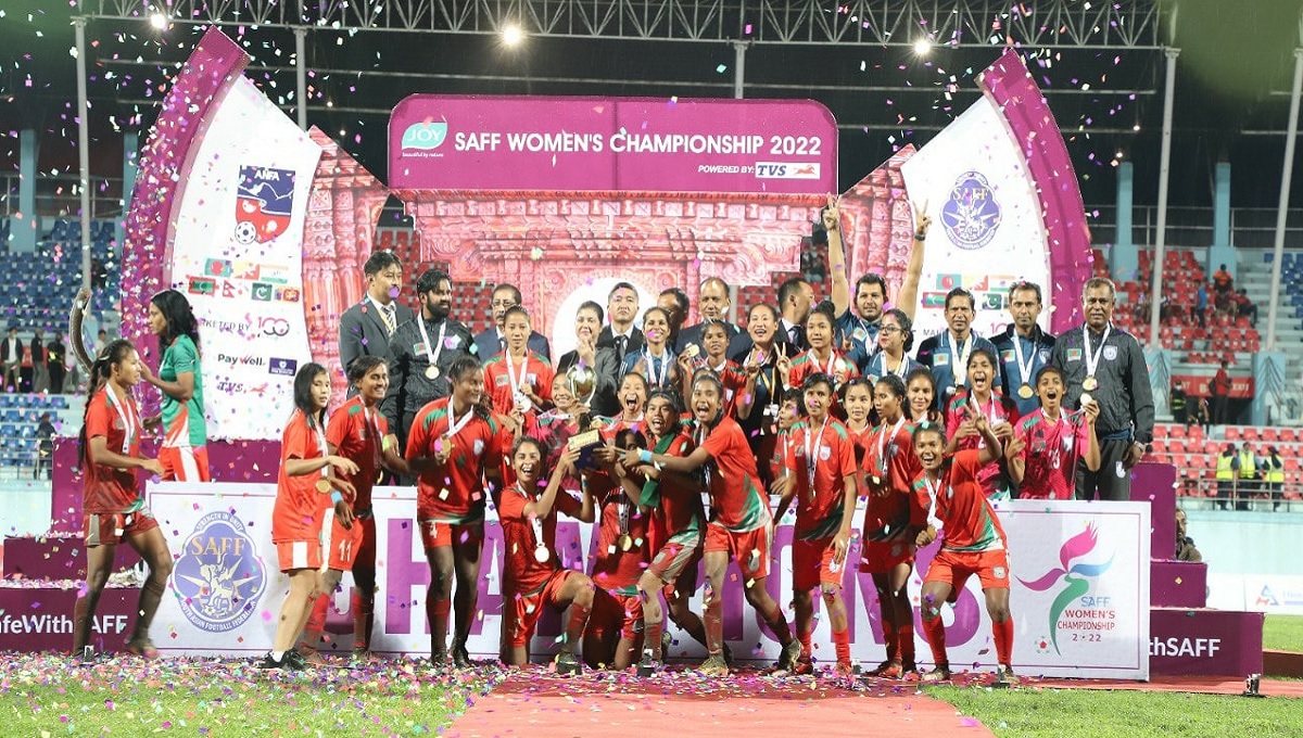 কাল দেশে ফিরবে সাবিনা-কৃষ্ণারা