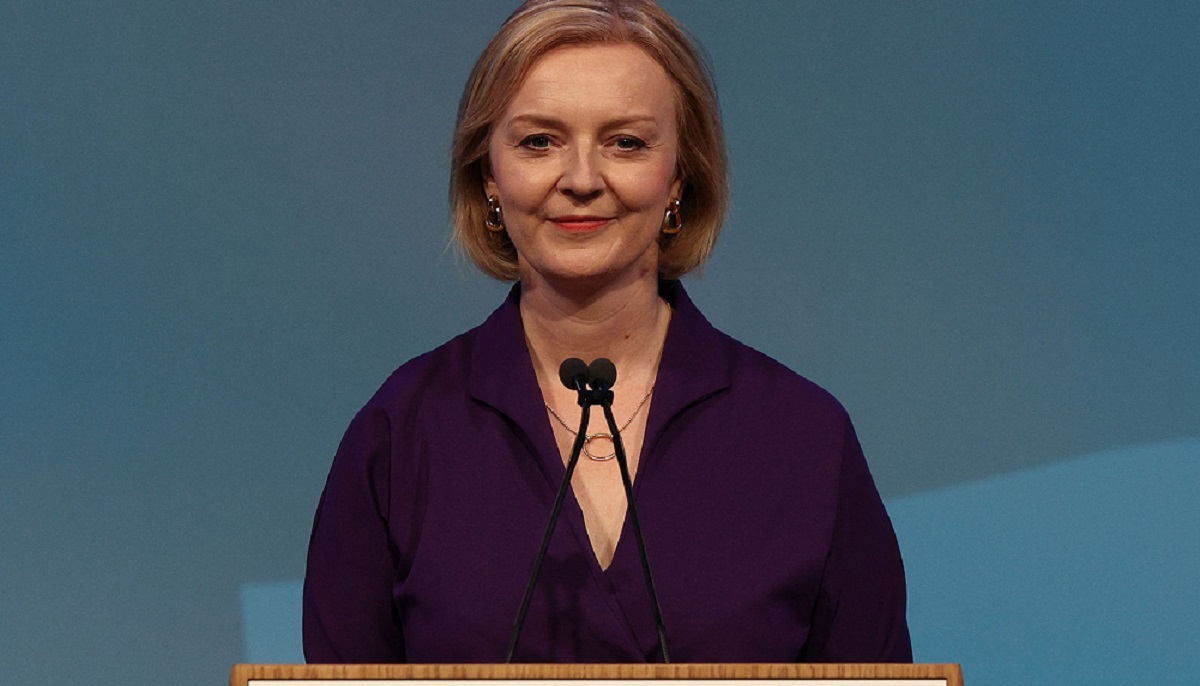 তৃতীয় নারী ব্রিটিশ প্রধানমন্ত্রী নির্বাচিত হলেন লিজ ট্রাস