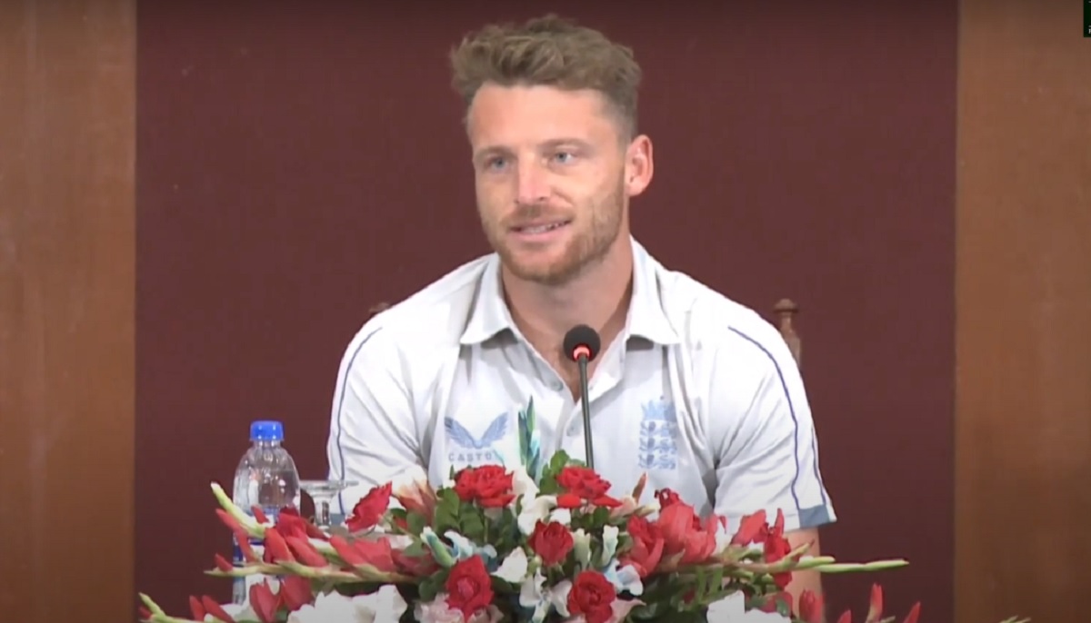 বন্যাদুর্গত পাকিস্তানের বিপক্ষে সিরিজটি রানি এলিজাবেথকে উৎসর্গ বাটলারের