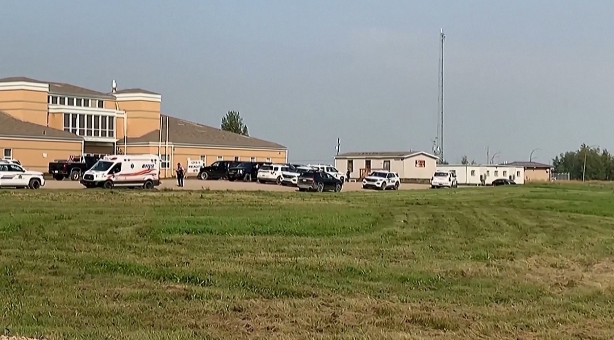 কানাডায় ছুরি হামলা: সন্দেহভাজন একজনের মরদেহ উদ্ধার