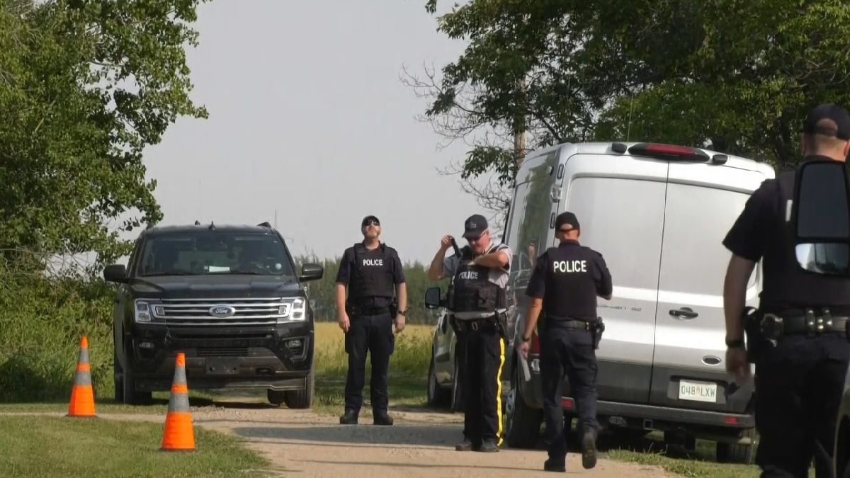 ছুরিকাঘাতের ঘটনায় স্তম্ভিত কানাডা, আততায়ীদের ধরতে পুলিশের অভিযান