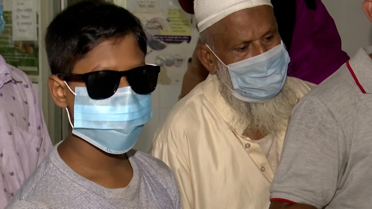 হঠাৎ করেই চোখ ওঠা রোগী বাড়ছে চট্টগ্রামে