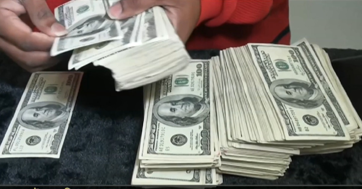 ডলারের বদলে টাকা-রূপিতে আন্তঃবাণিজ্য পরিচালনায় আগ্রহী আমদানিকারকরা