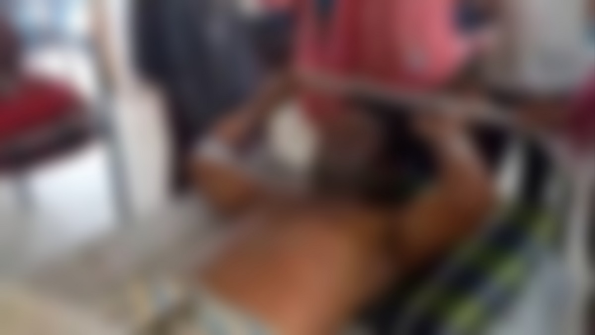 গাইবান্ধায় স্বামীকে ফুটন্ত গরম পানিতে ঝলসে দিয়ে পালালেন স্ত্রী