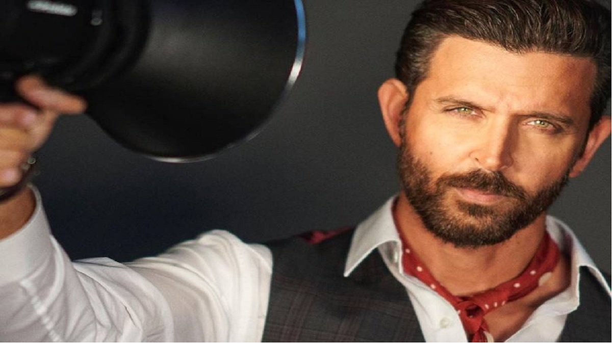 নায়ক হওয়ার আগে বাড়ির গাড়িতে চড়তে পারতেন না হৃত্বিক!