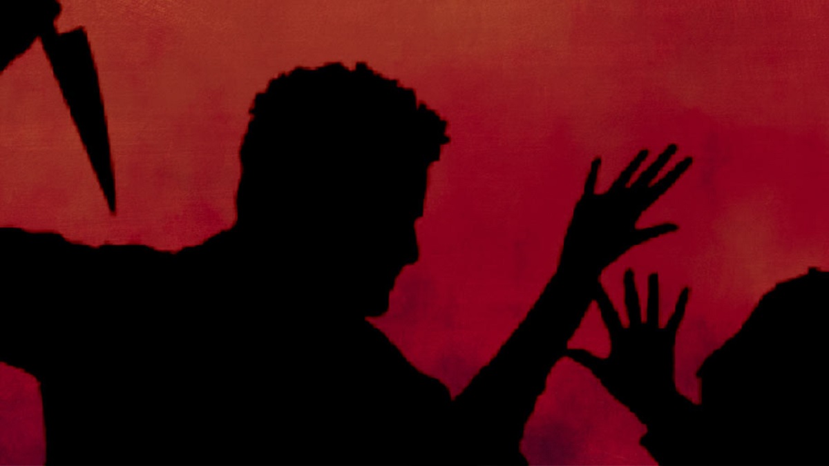 পাবনায় চাচাতো ভাইয়ের দায়ের কোপে প্রাণ গেল ব্যবসায়ী শরিফুলের