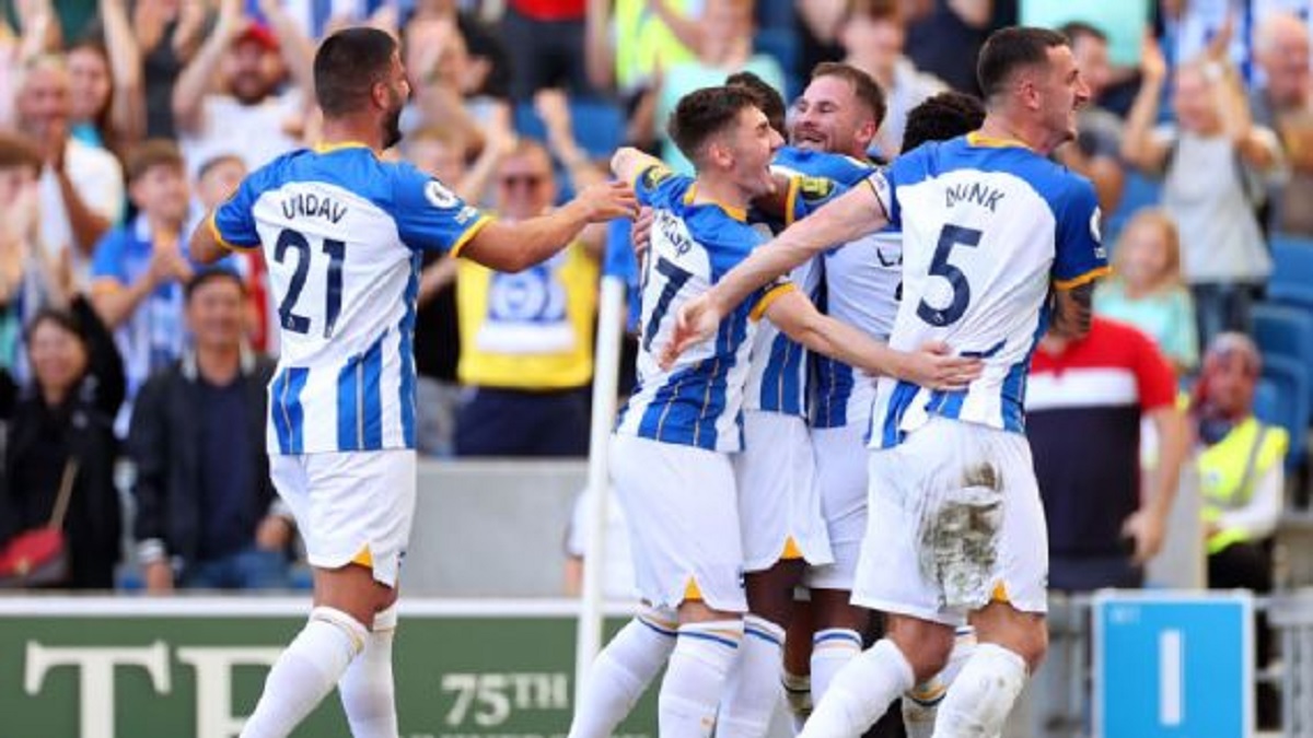 ব্রাইটনের কাছে বিধ্বস্ত লেস্টার সিটি