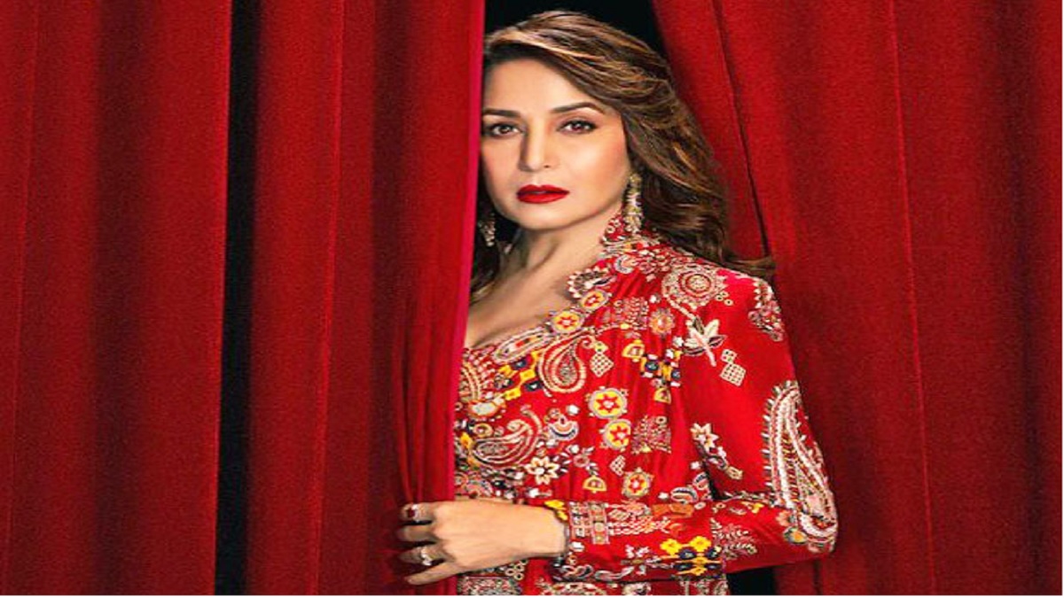 মাধুরীর ওয়েব সিরিজ বাতিল করলো নেটফ্লিক্স