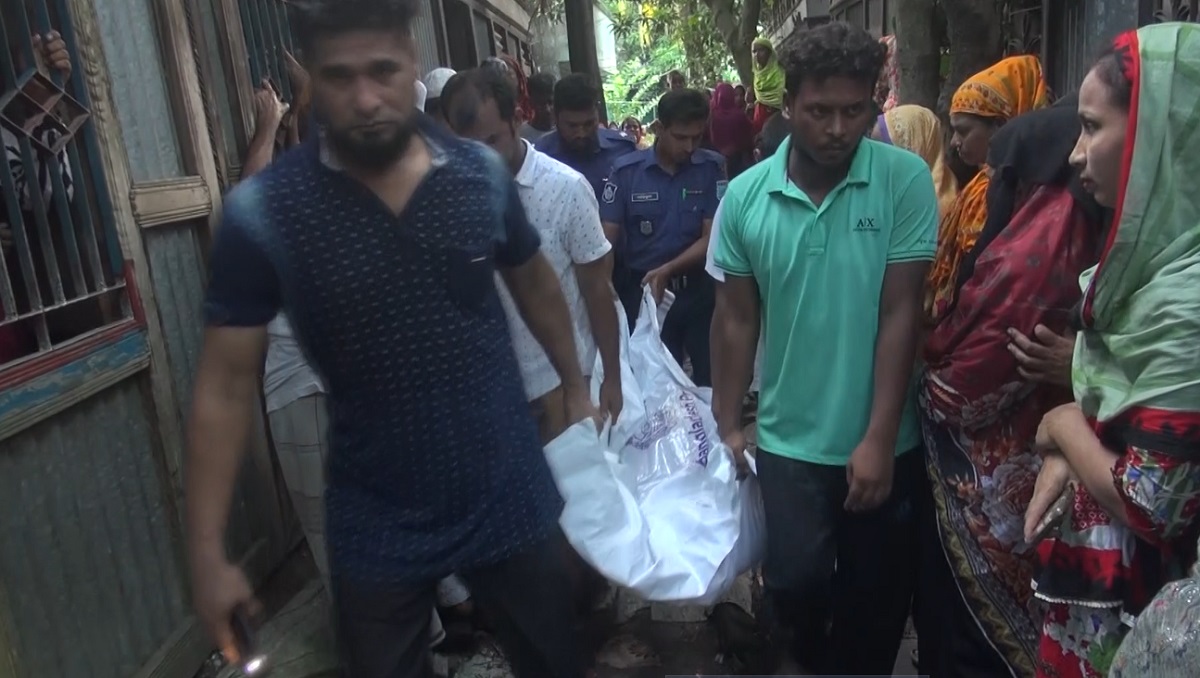 গৃহবধূকে হত্যা করে আত্মহত্যা বলে প্রচারণা! পালিয়েছে স্বামী ও স্বজনরা