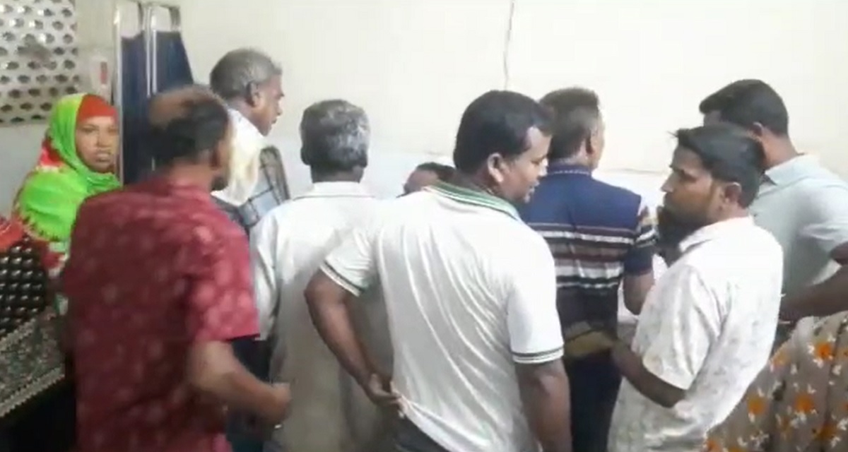 নাটোরে ট্রাক-মোটরসাইকেল সংঘর্ষে স্কুল শিক্ষিকার মৃত্যু