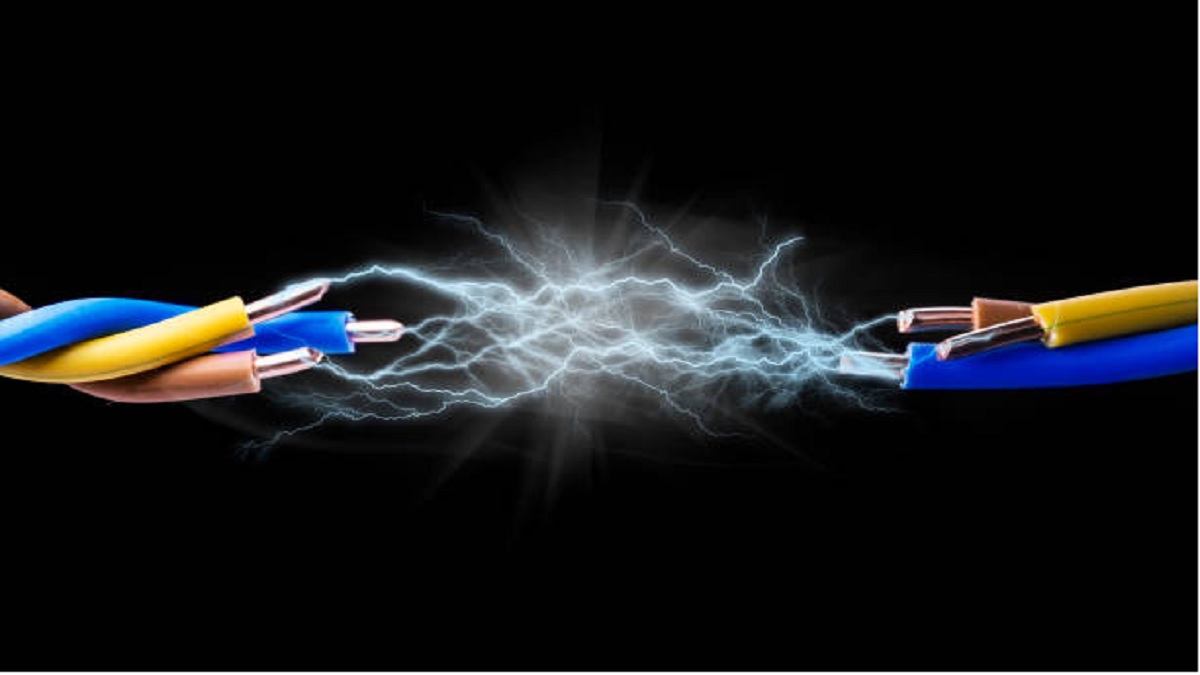 ট্রান্সফরমার ‘চুরি’ করতে গিয়ে বিদ্যুৎস্পৃষ্টে যুবকের মৃত্যু